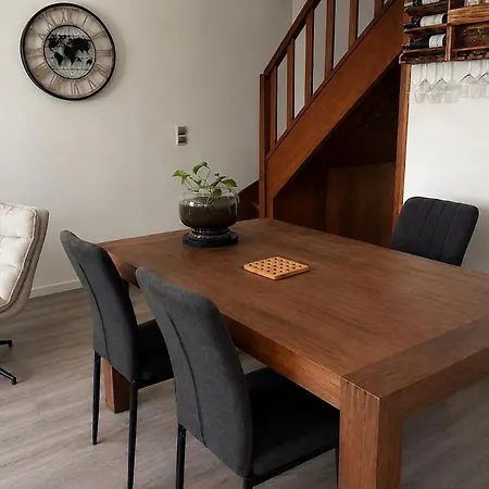 Semesterbostad Charmante Maison A St Hilaire *